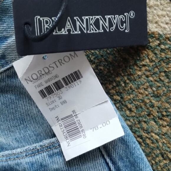 Blank NYC NWT Warren Overlap Asymmetric Button Fly Bermuda Denim Jean Shorts 30 - Picture 7 of 16